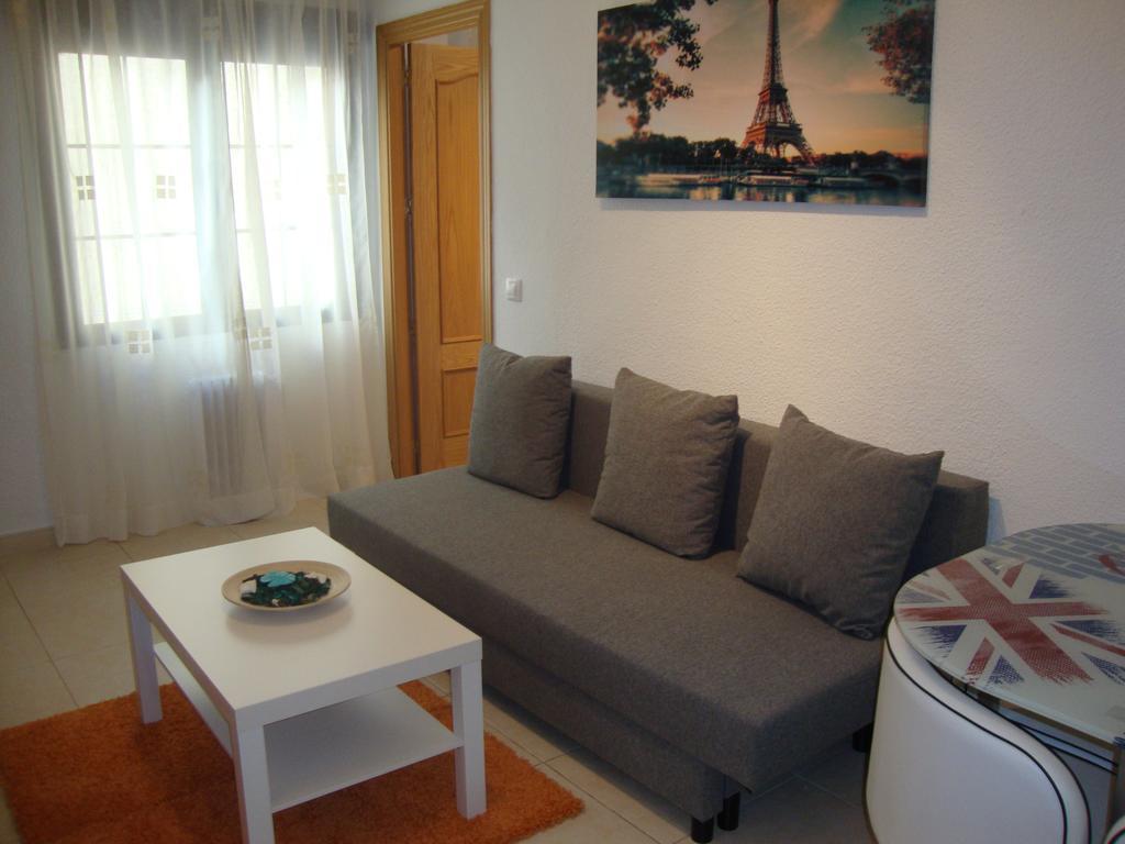 Valverde Apartment Madrid Exterior foto